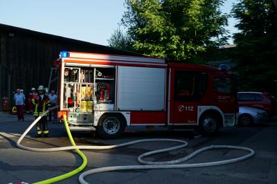 Grossuebung der Feuerwehr  Ehningen im Holzwerk  Keck in Ehningen 